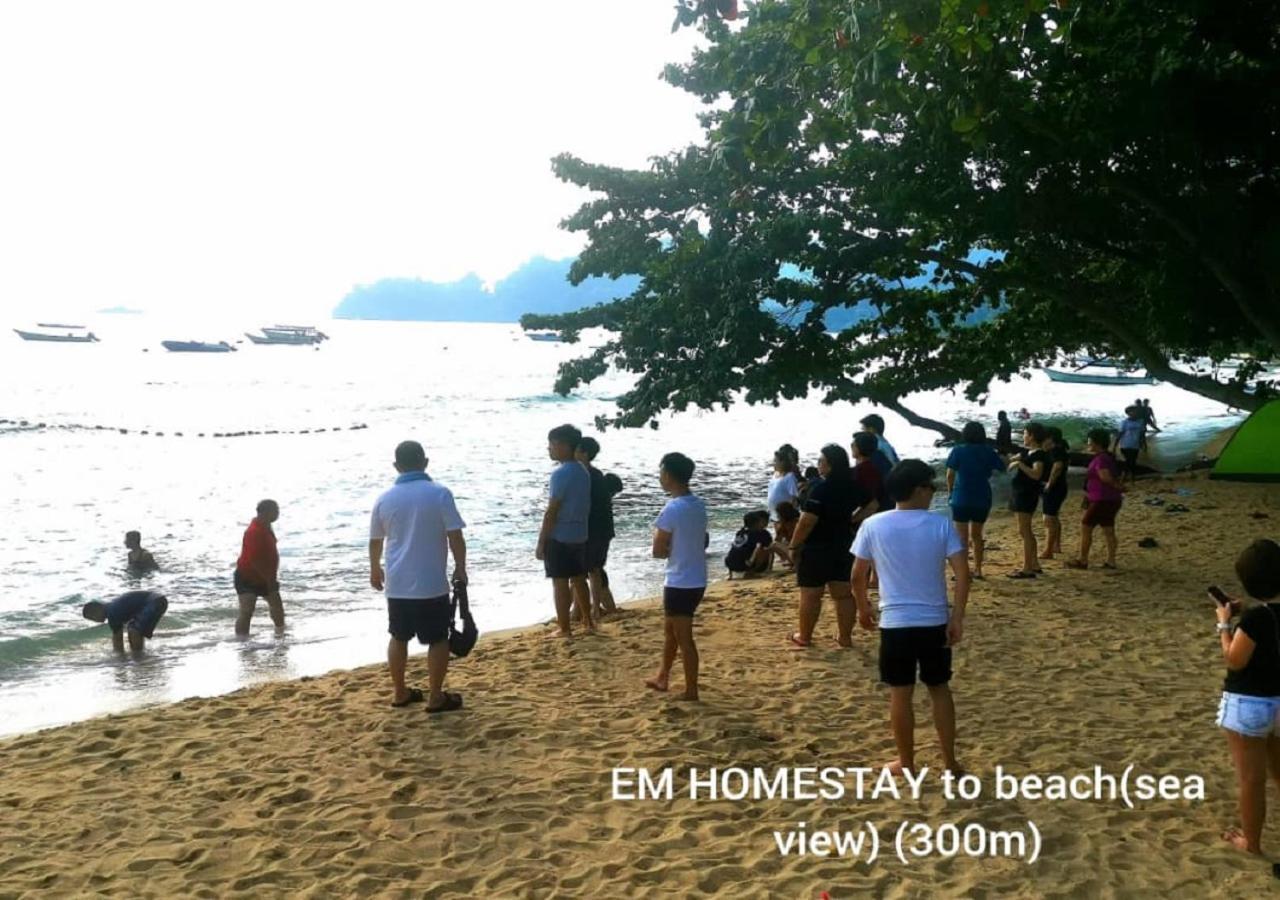 Em Homestay Pekan Pangkor Extérieur photo