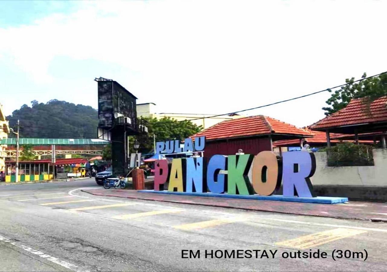 Em Homestay Pekan Pangkor Extérieur photo
